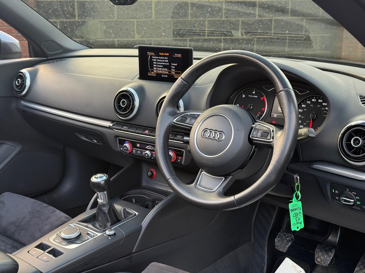 Used Audi A3 Cabriolet 2014 for sale - 76824608: Photo 22