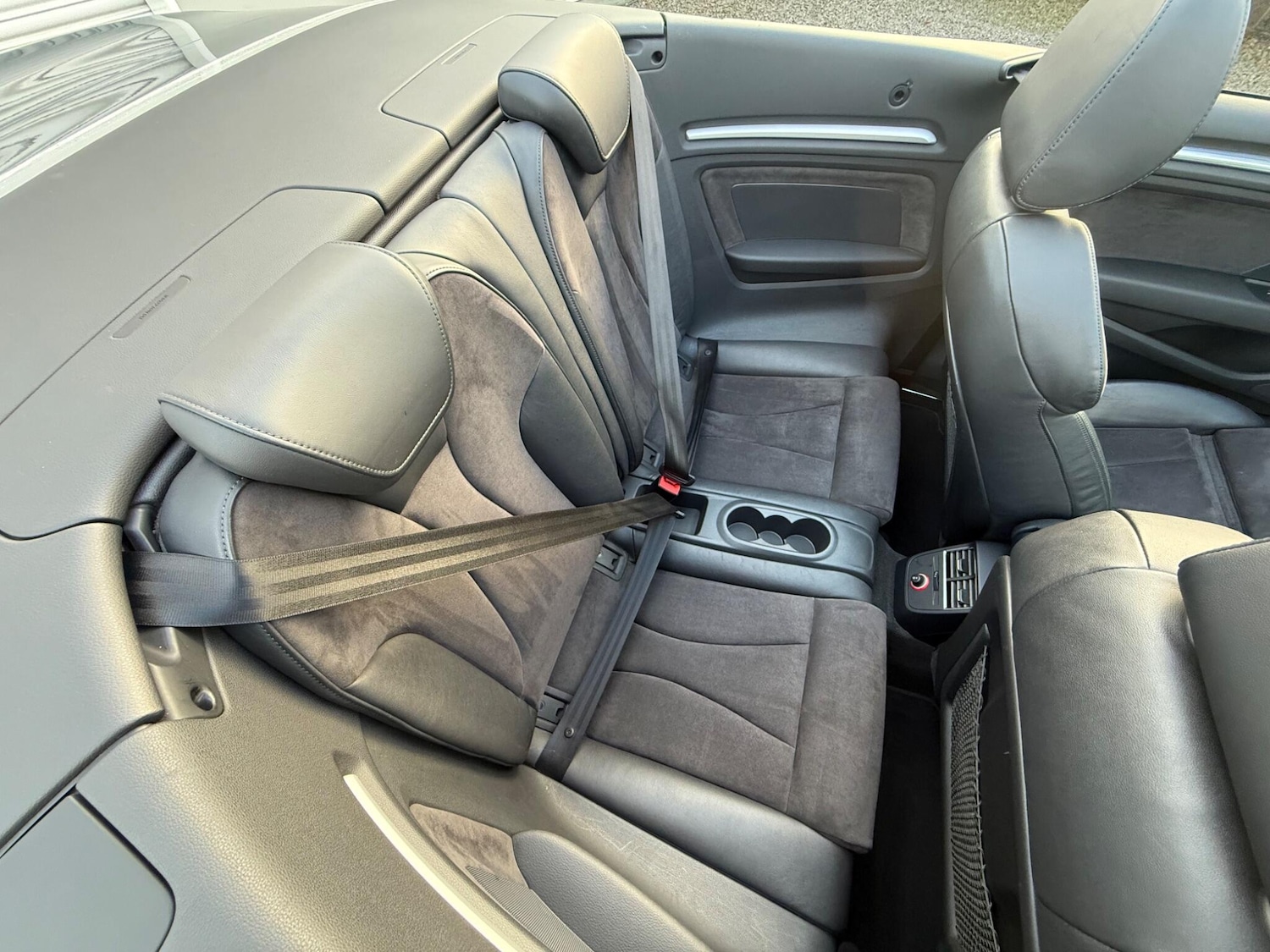 Used Audi A3 Cabriolet 2014 for sale - 76824608: Photo 27