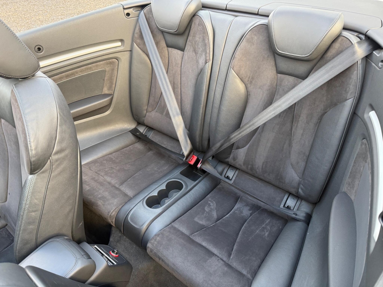 Used Audi A3 Cabriolet 2014 for sale - 76824608: Photo 28