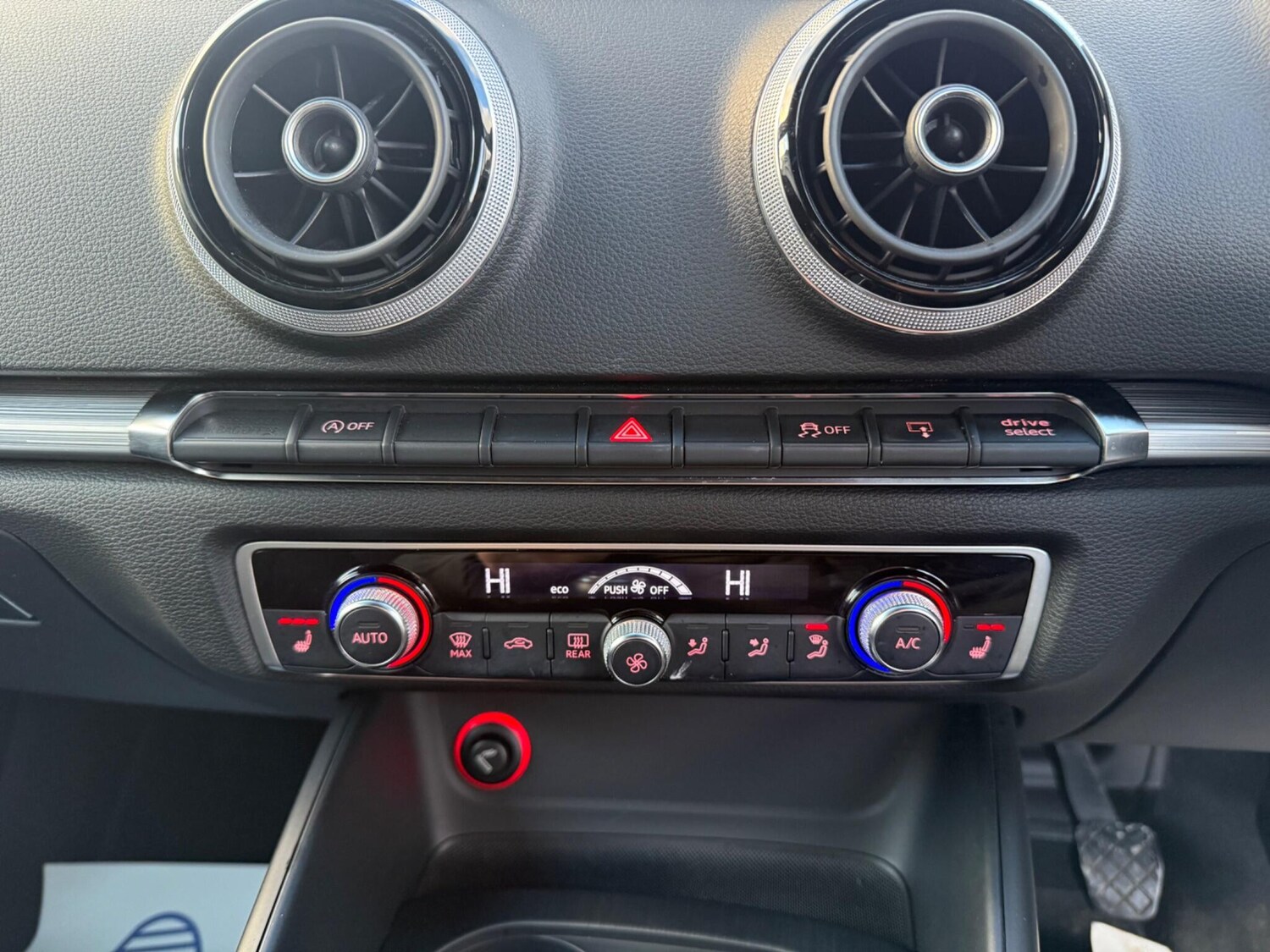 Used Audi A3 Cabriolet 2014 for sale - 76824608: Photo 36