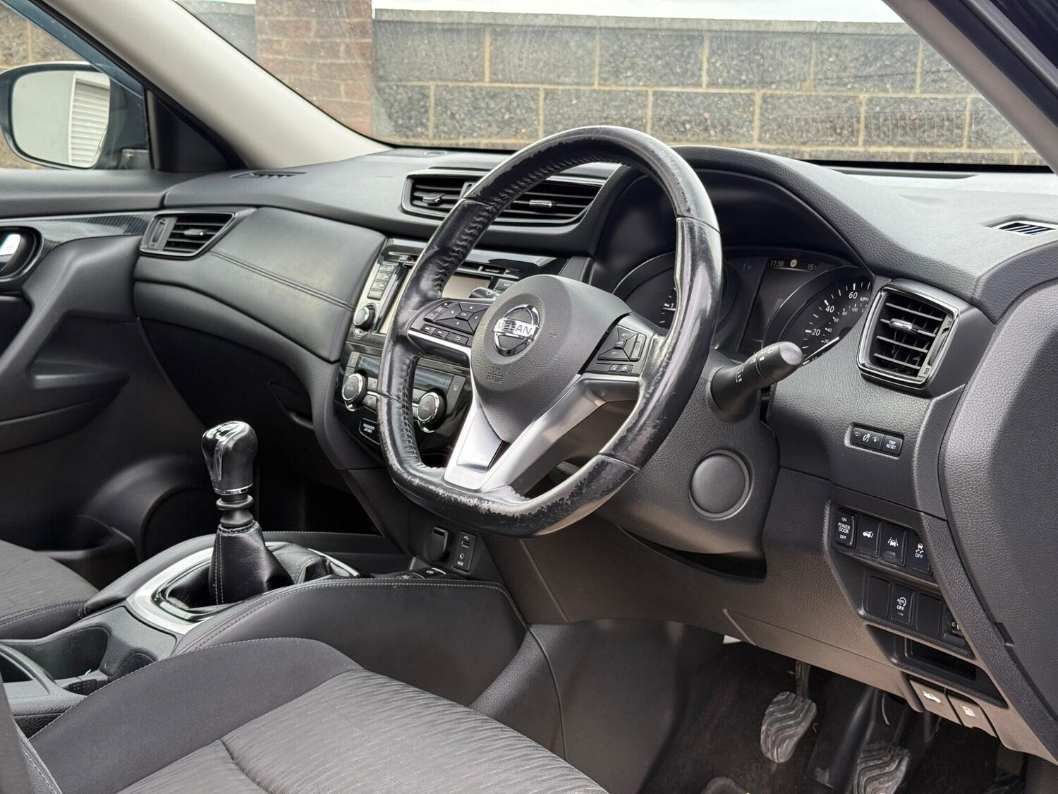 Used Nissan X-Trail 2017 for sale - 76607263: Photo 23