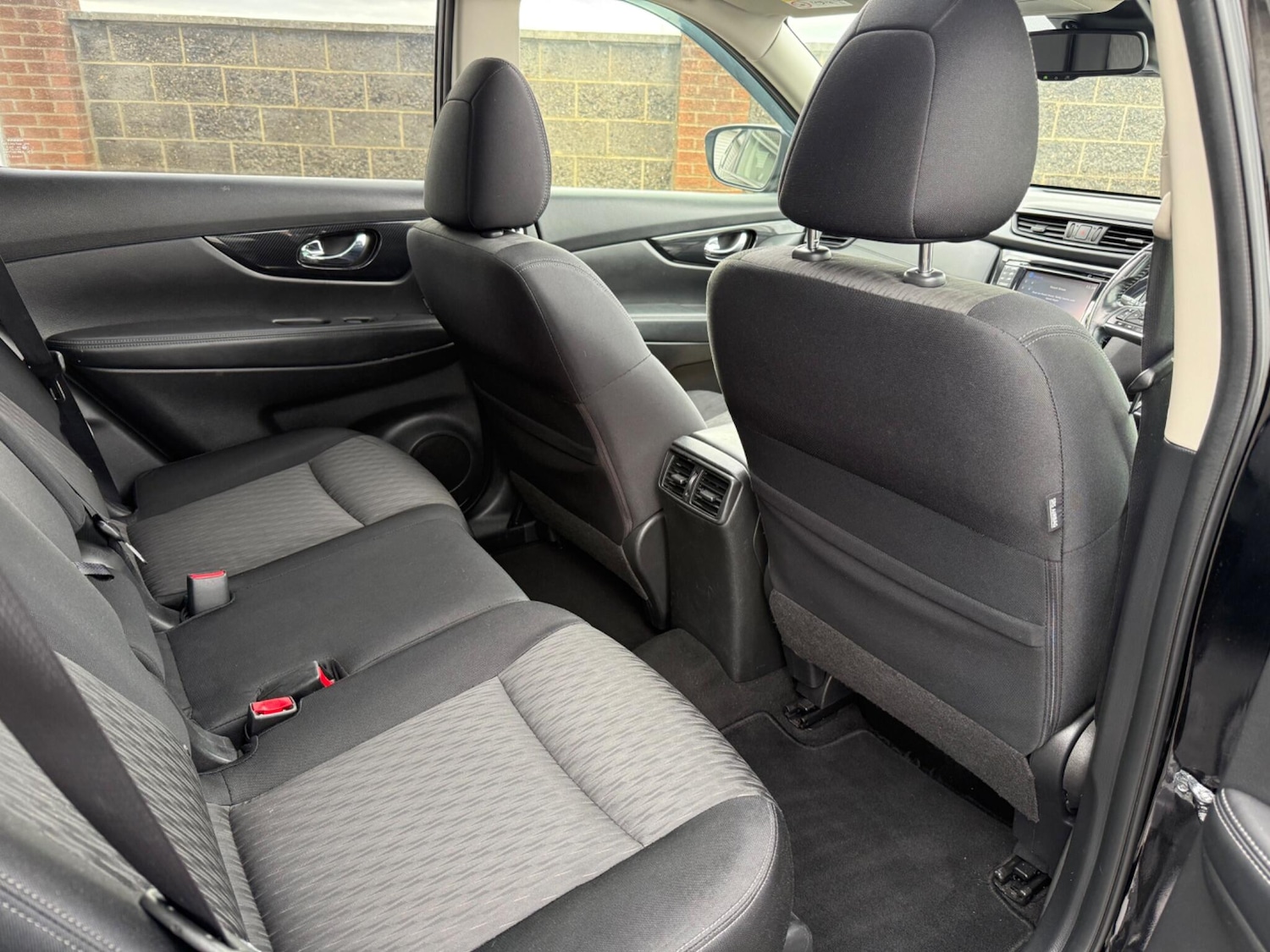 Used Nissan X-Trail 2017 for sale - 76607263: Photo 26