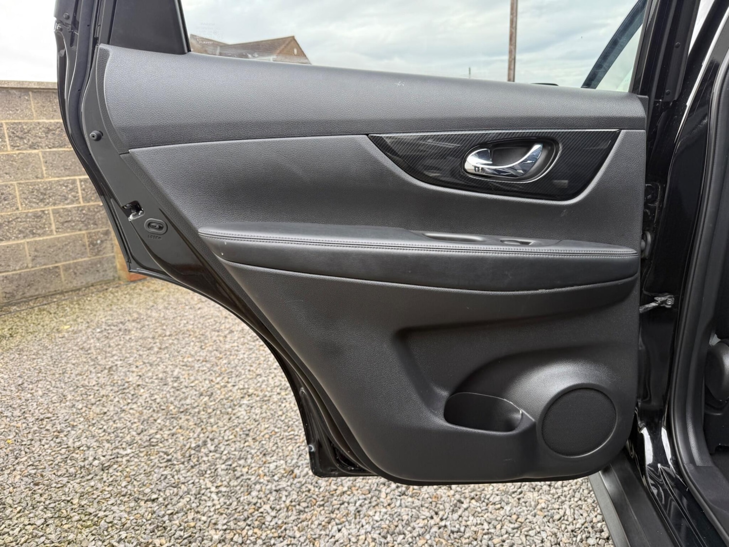 Used Nissan X-Trail 2017 for sale - 76607263: Photo 31