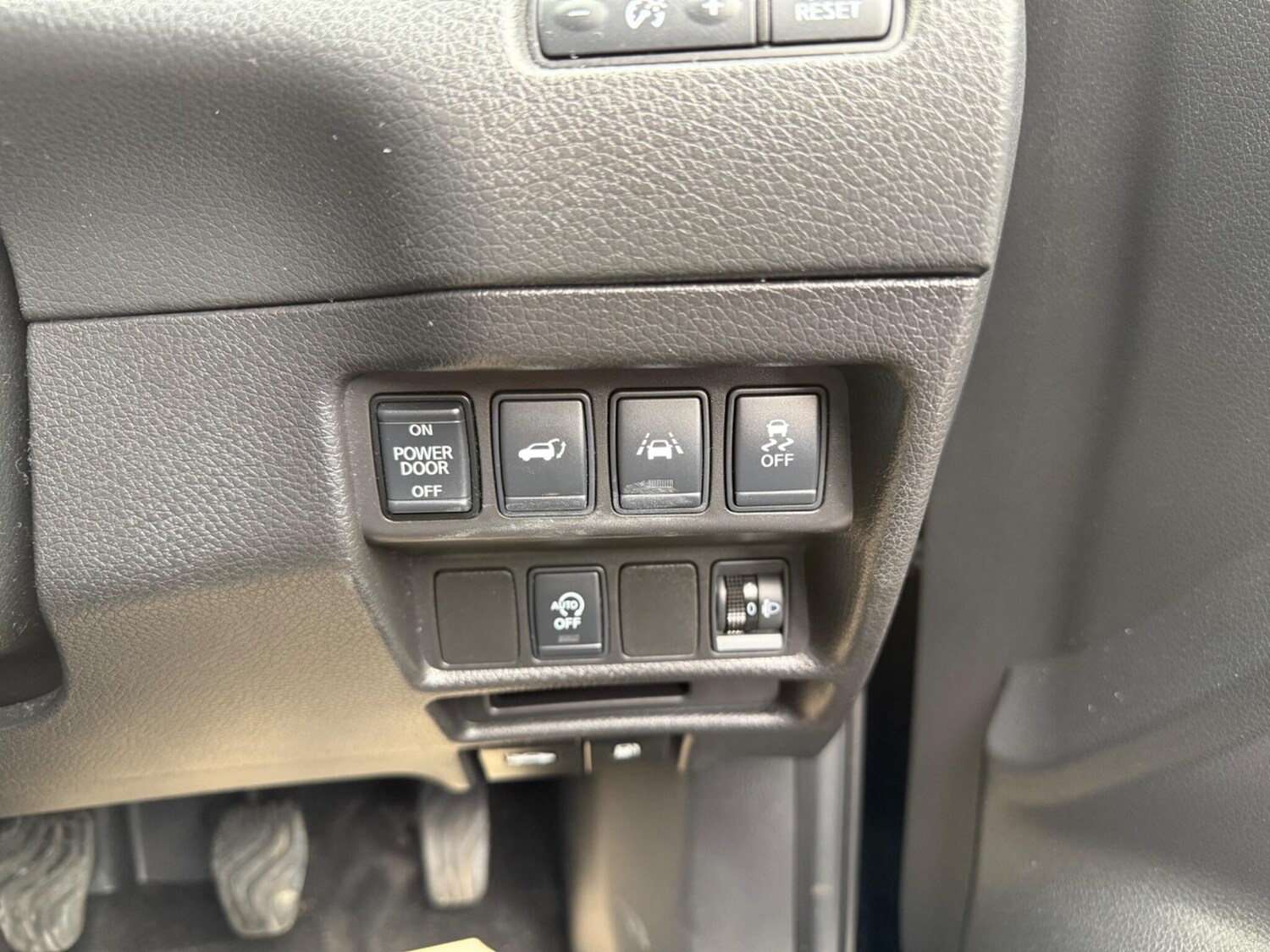 Used Nissan X-Trail 2017 for sale - 76607263: Photo 41