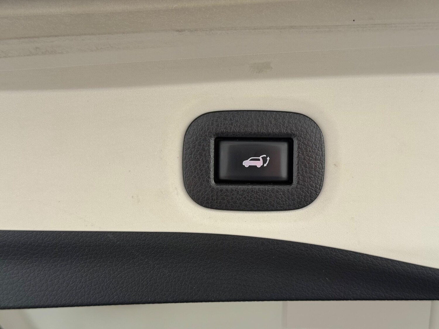 Used Nissan X-Trail 2017 for sale - 76607263: Photo 44