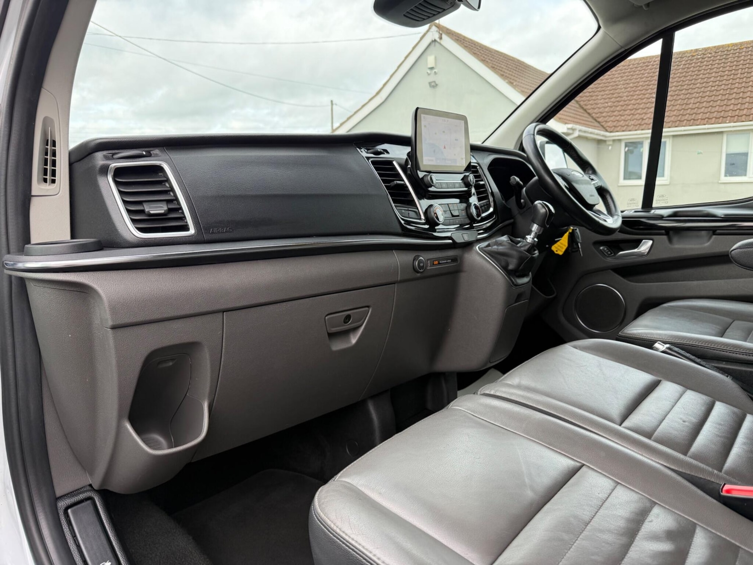 Used Ford Tourneo Custom 2020 for sale - 77599020: Photo 2