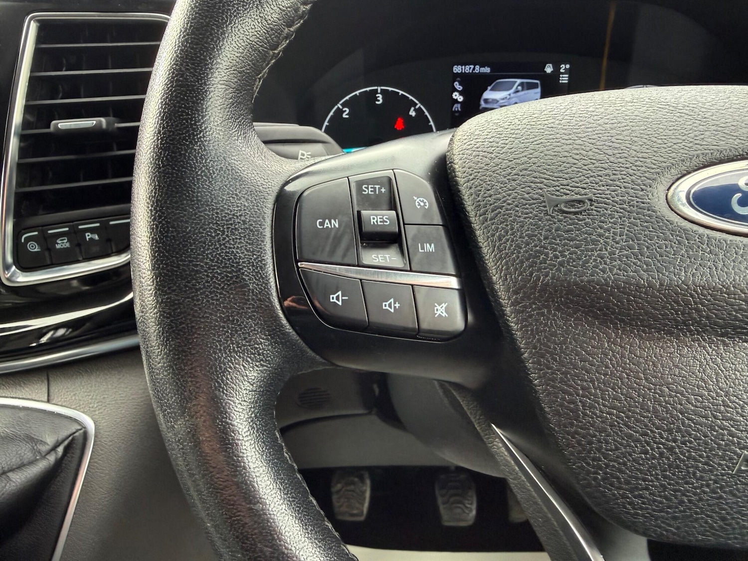 Used Ford Tourneo Custom 2020 for sale - 77599020: Photo 38