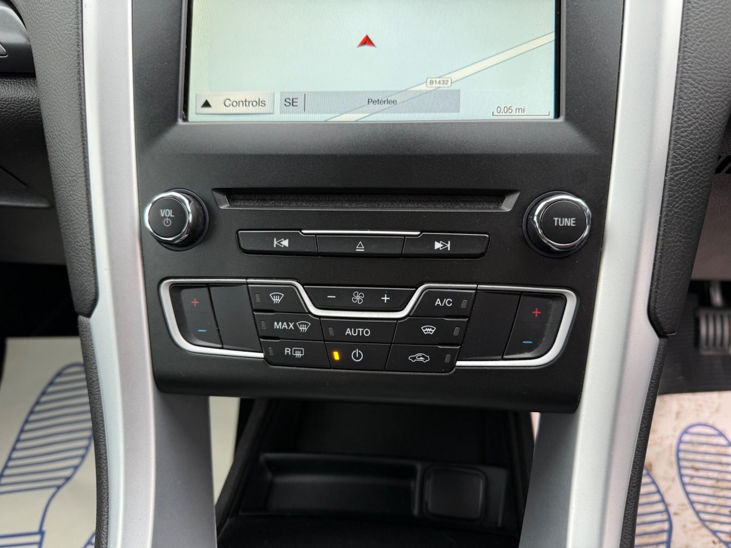 Used Ford Mondeo 2018 for sale - 77202960: Photo 39