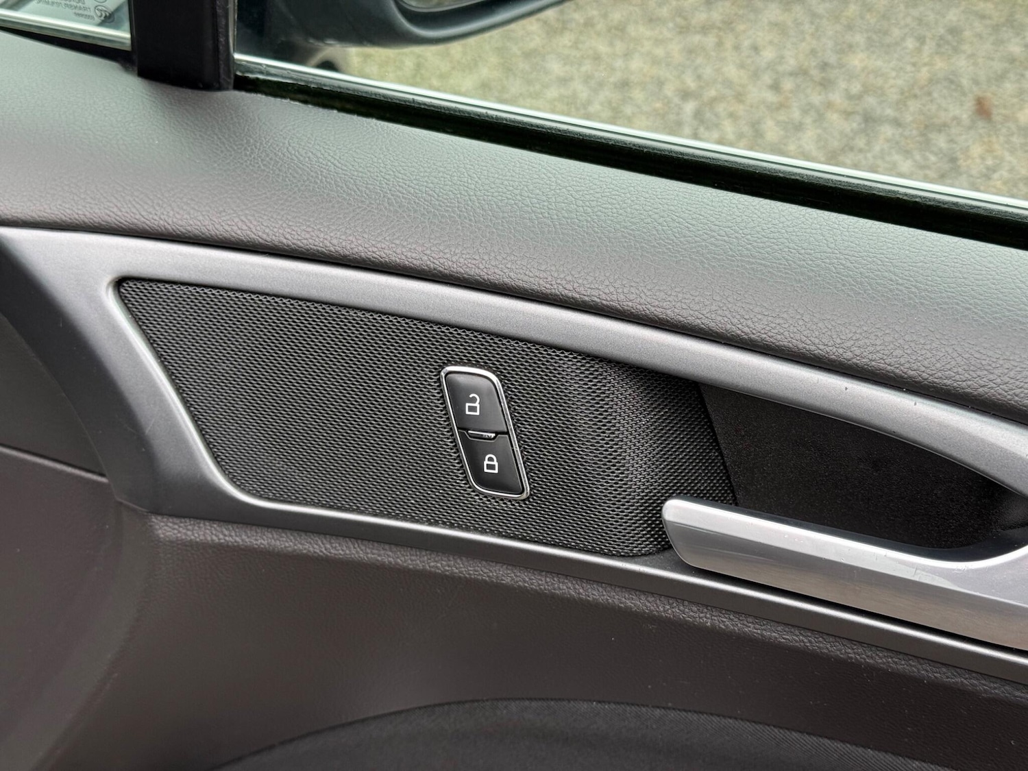 Used Ford Mondeo 2018 for sale - 77202960: Photo 48