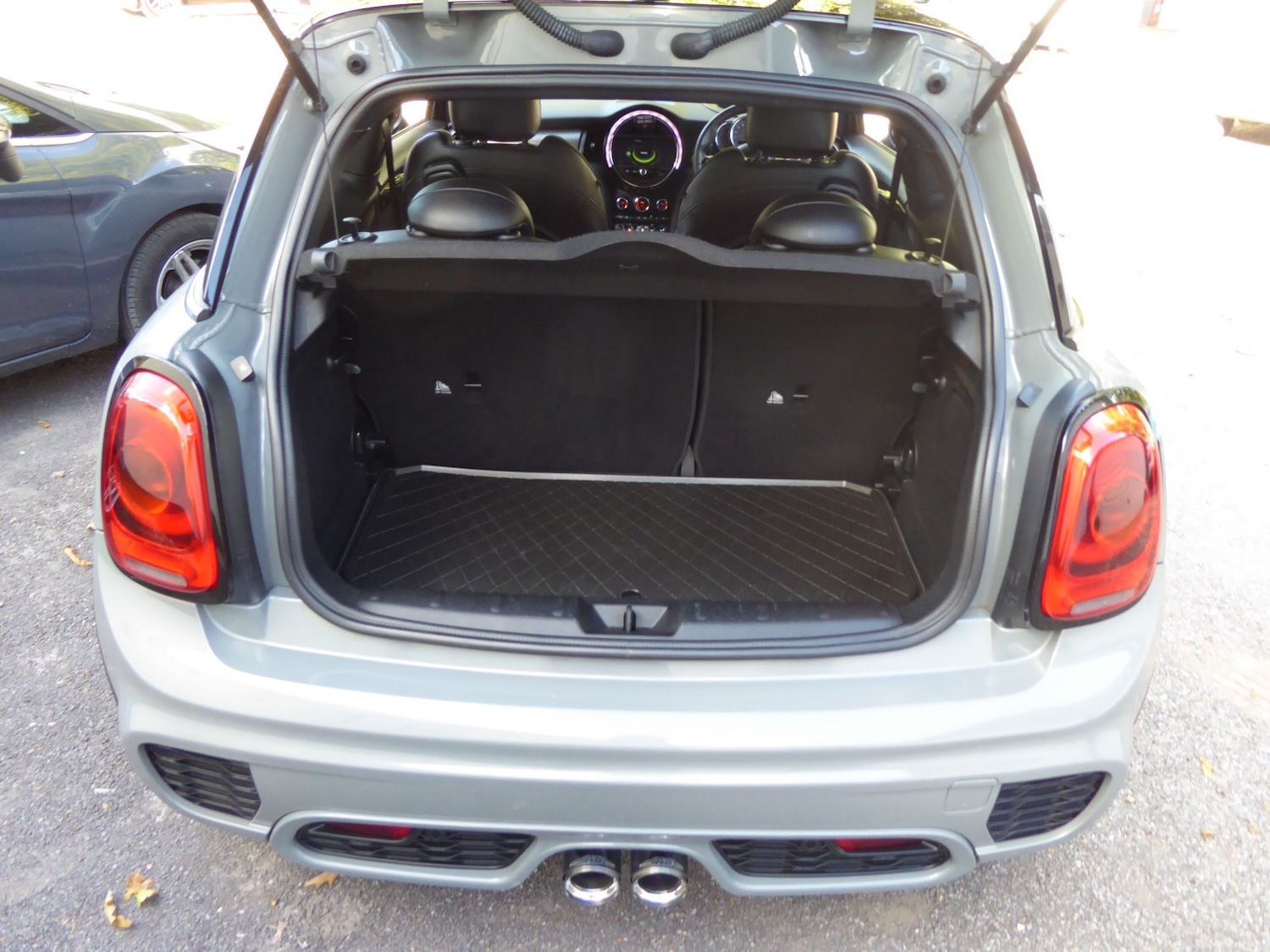 Vehicle 14