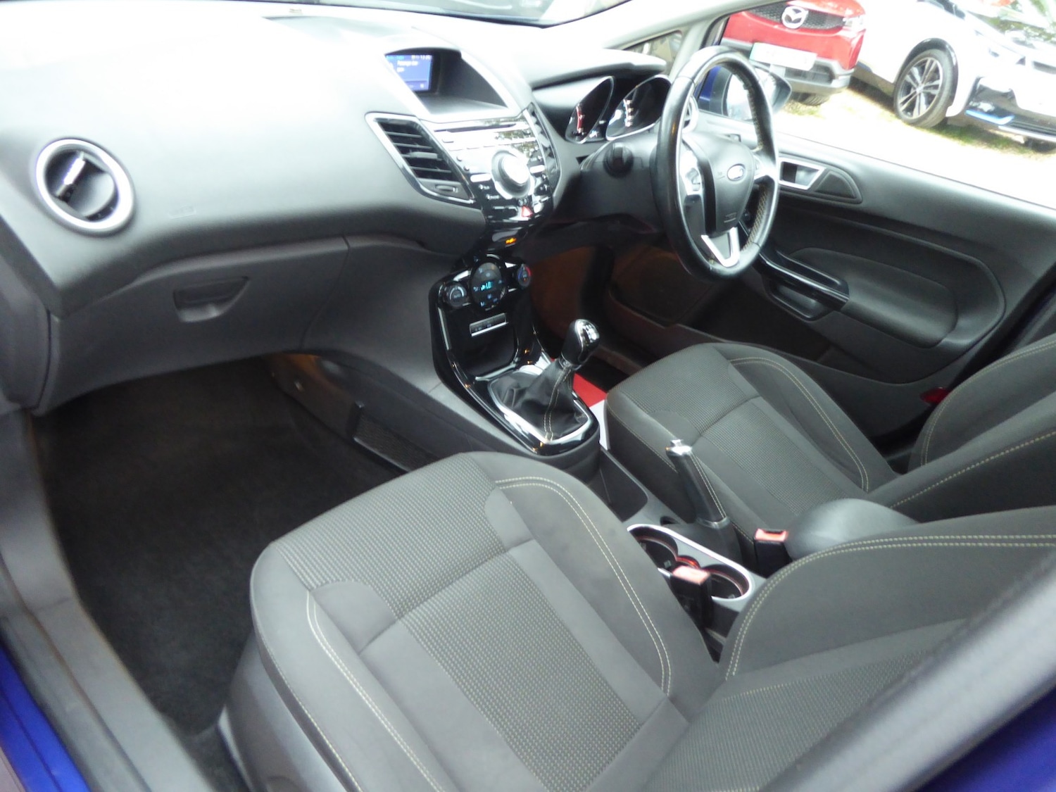 Used Ford Fiesta 2015 for sale - 76305491: Photo 10