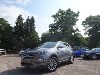 Used Hyundai Santa Fe 2017 for sale - 75575470: Photo