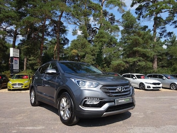Used Hyundai Santa Fe 2017 for sale - 75575470: Photo