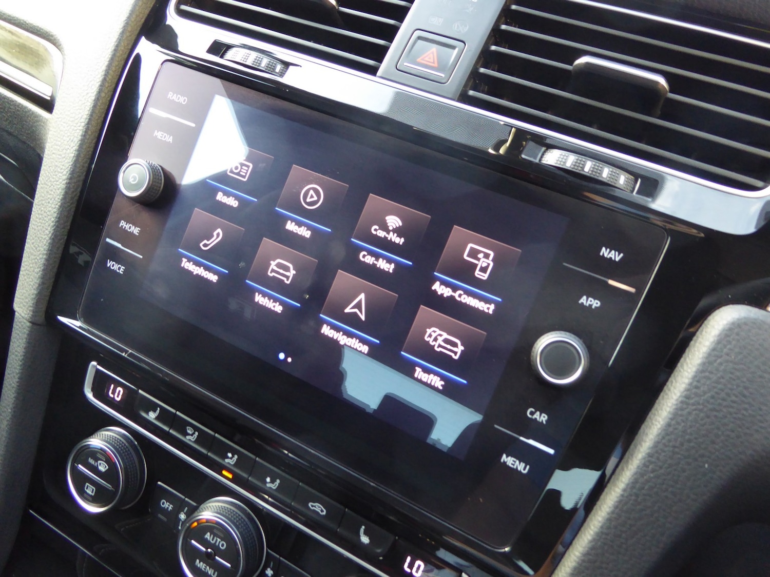 Used Volkswagen Golf 2018 for sale - 76186779: Photo 21