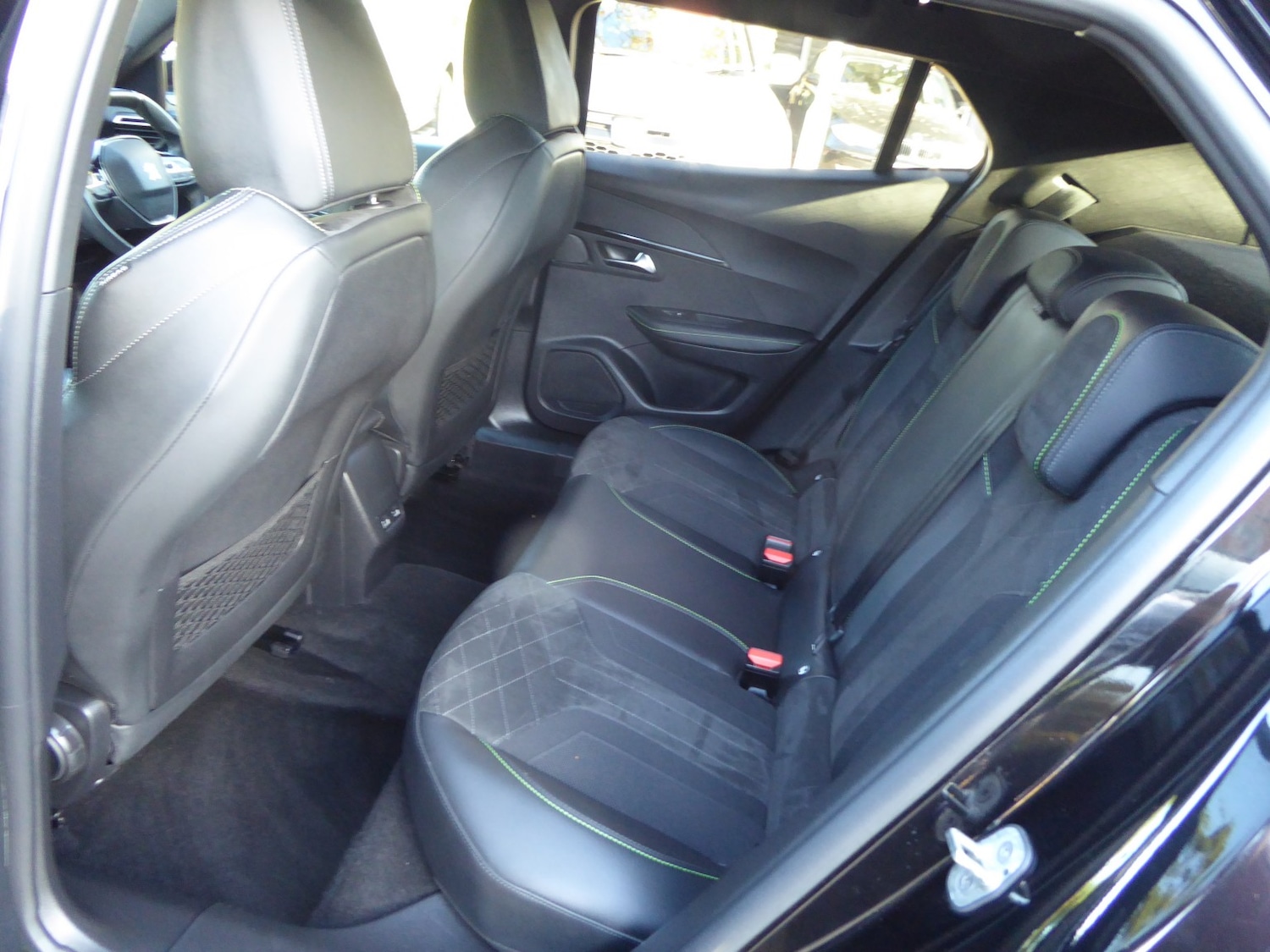 Used Peugeot 2008 2022 for sale - 76605803: Photo 12