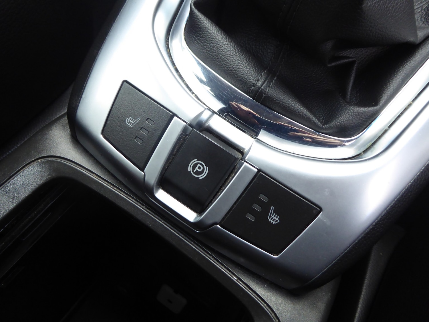 Used Vauxhall Antara 2013 for sale - 76369285: Photo 18