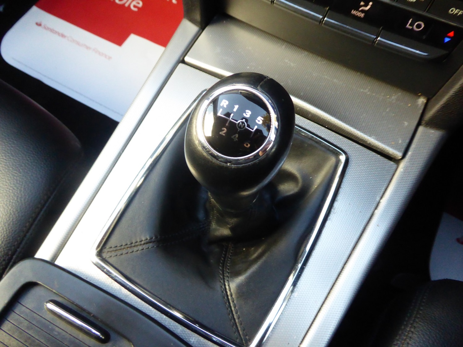 Used Mercedes-Benz E Class 2010 for sale - 76376879: Photo 20