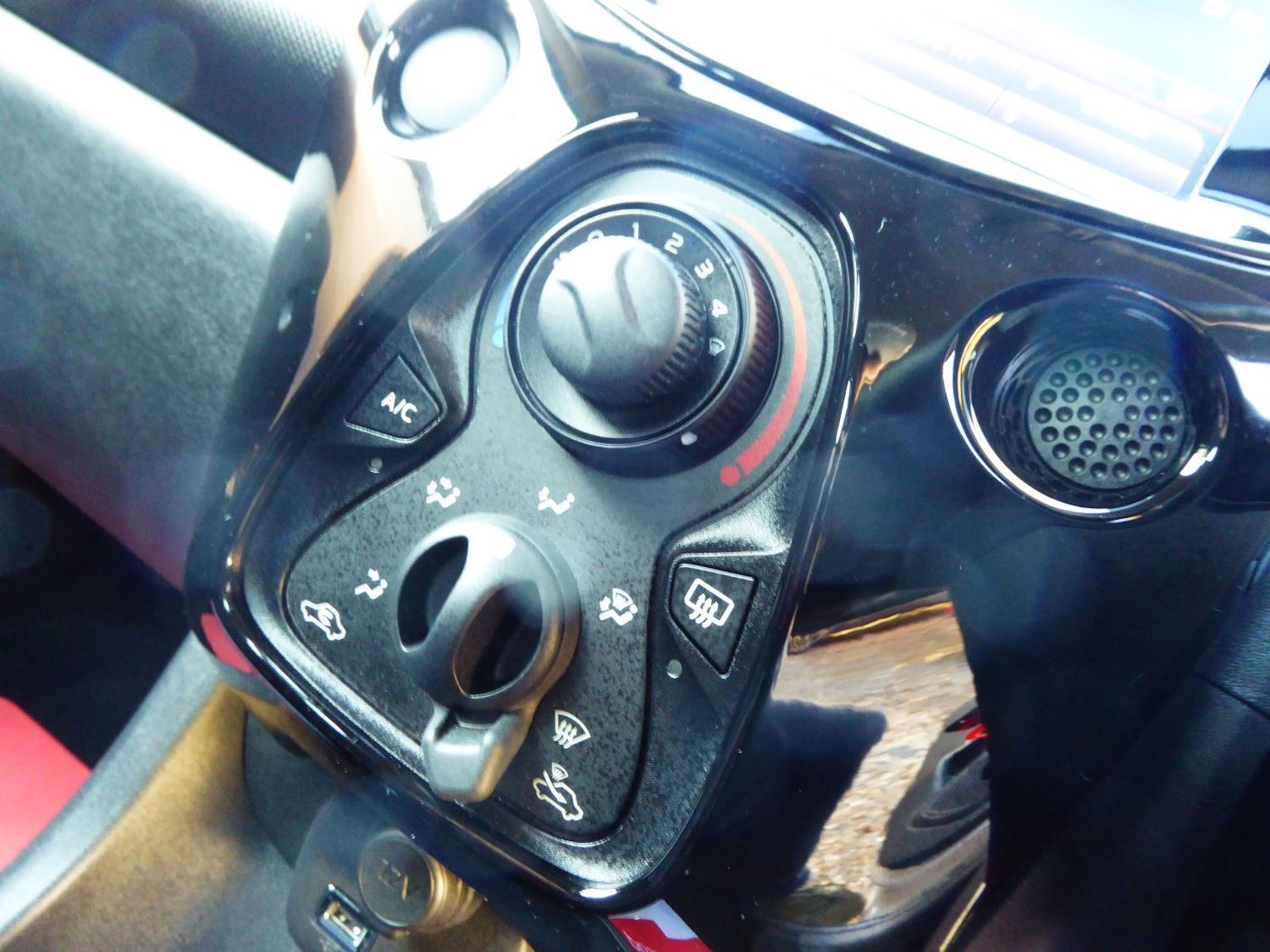 Used Citroen C1 2020 for sale - 76656141: Photo 16