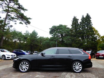 Used Volvo V90 2020 for sale - 76347171: Photo