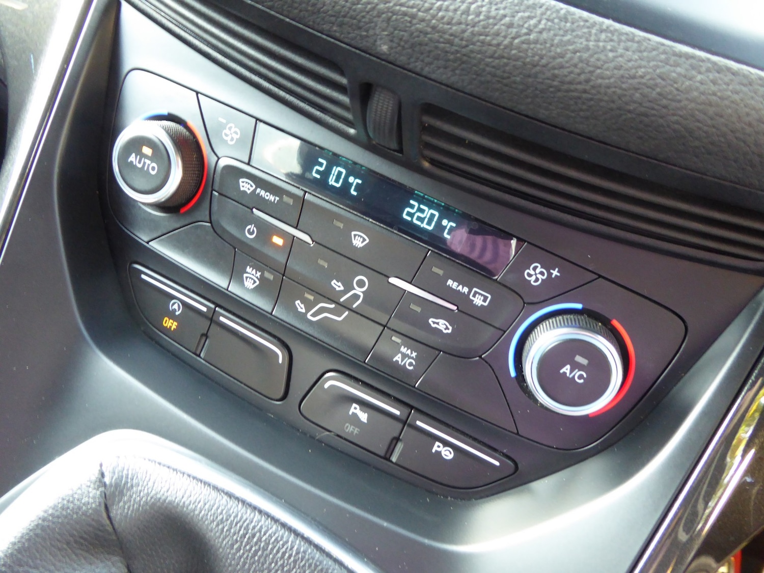 Used Ford Kuga 2019 for sale - 76082681: Photo 19