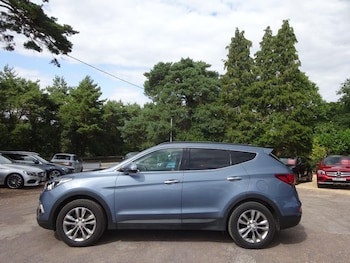 Used Hyundai Santa Fe 2017 for sale - 75575416: Photo