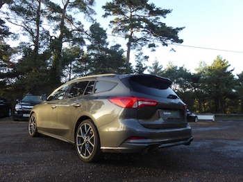 Used Ford Focus 2021 for sale - 76369378: Photo