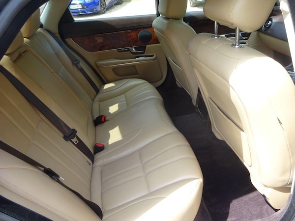 Used Jaguar XJ 2011 for sale - 75575474: Photo 13