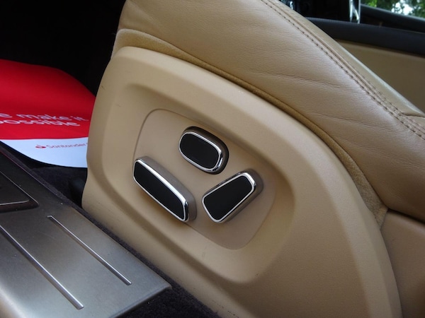 Used Jaguar XJ 2011 for sale - 75575474: Photo 32
