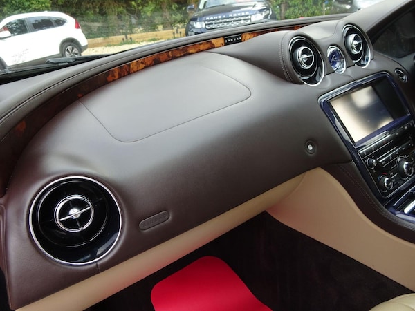 Used Jaguar XJ 2011 for sale - 75575474: Photo 36