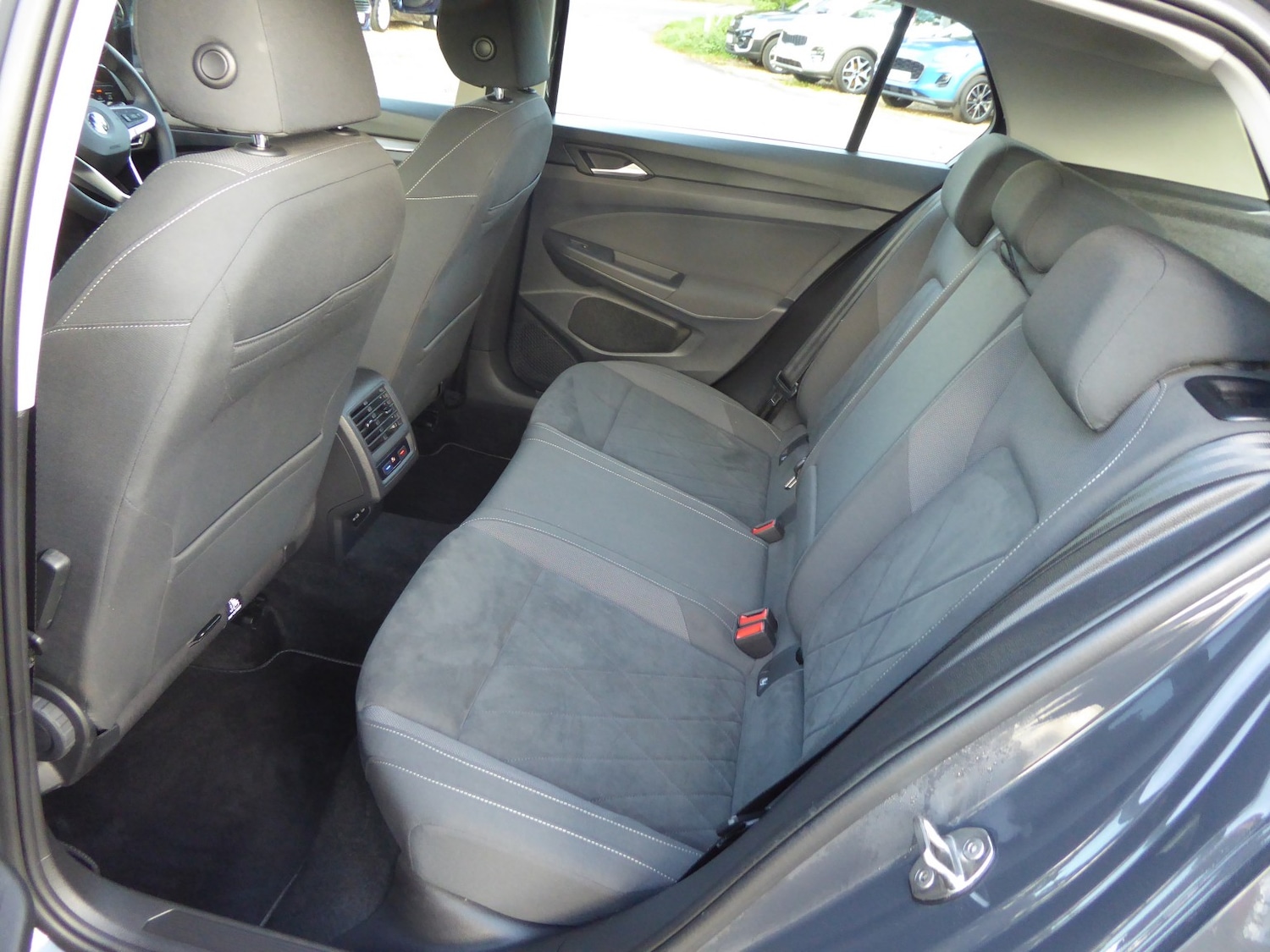 Used Volkswagen Golf 2021 for sale - 76347176: Photo 12