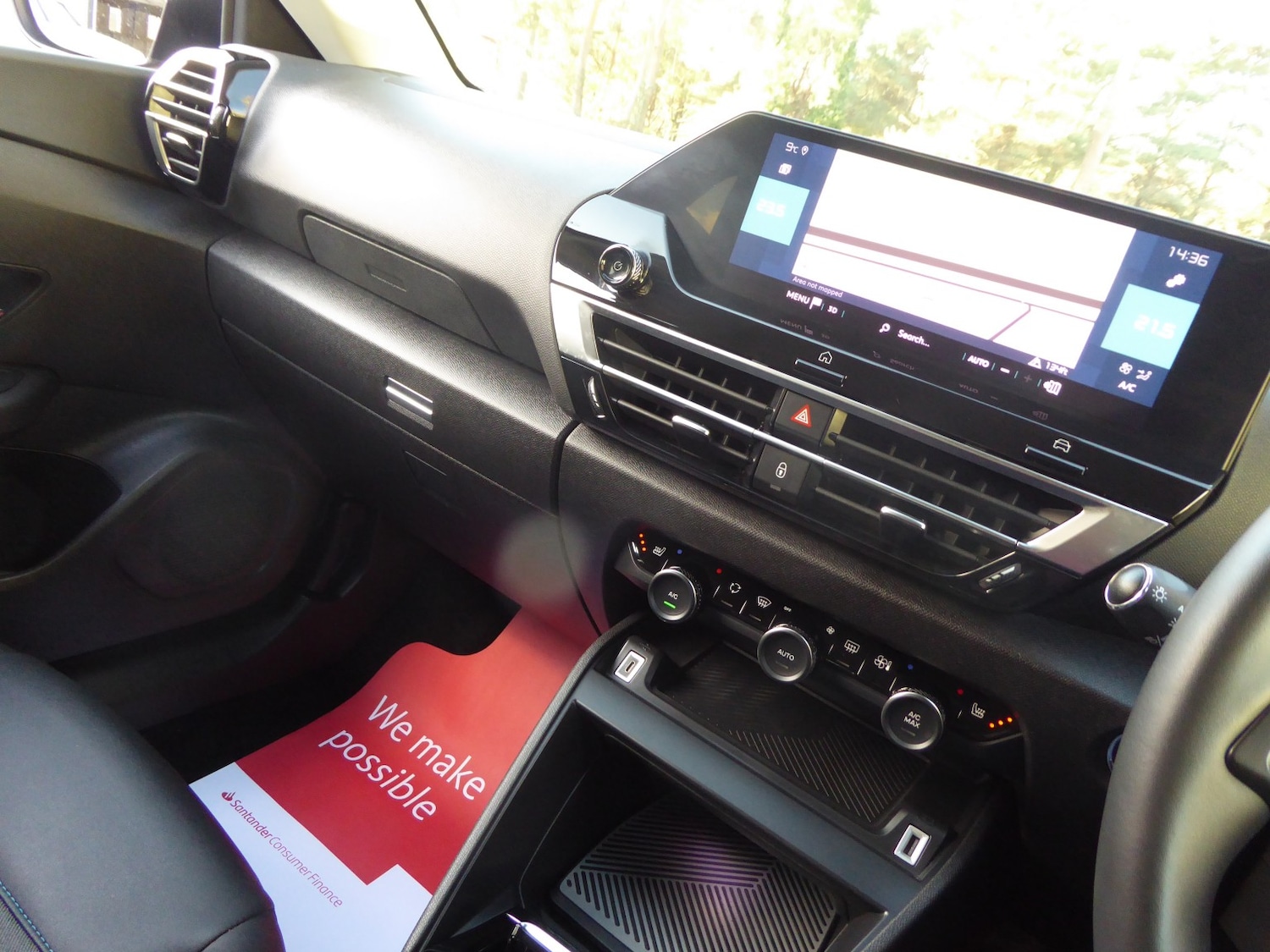 Used Citroen e-C4 2023 for sale - 76605692: Photo 18