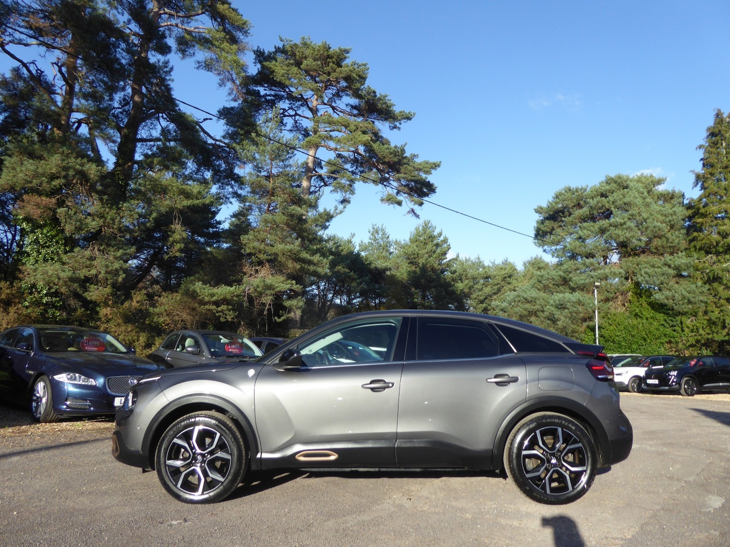 Used Citroen e-C4 2023 for sale - 76605692: Photo 2