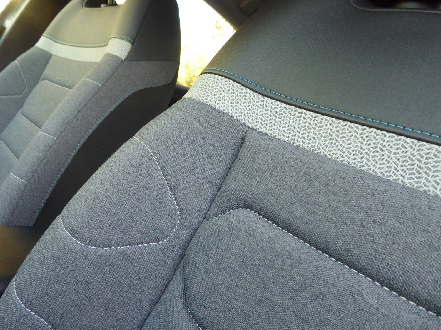 Used Citroen e-C4 2023 for sale - 76605692: Photo 27