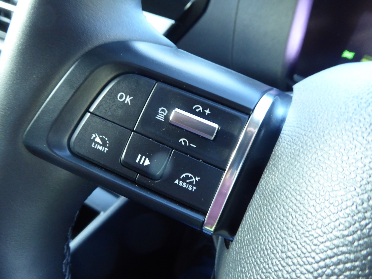 Used Citroen e-C4 2023 for sale - 76605692: Photo 30