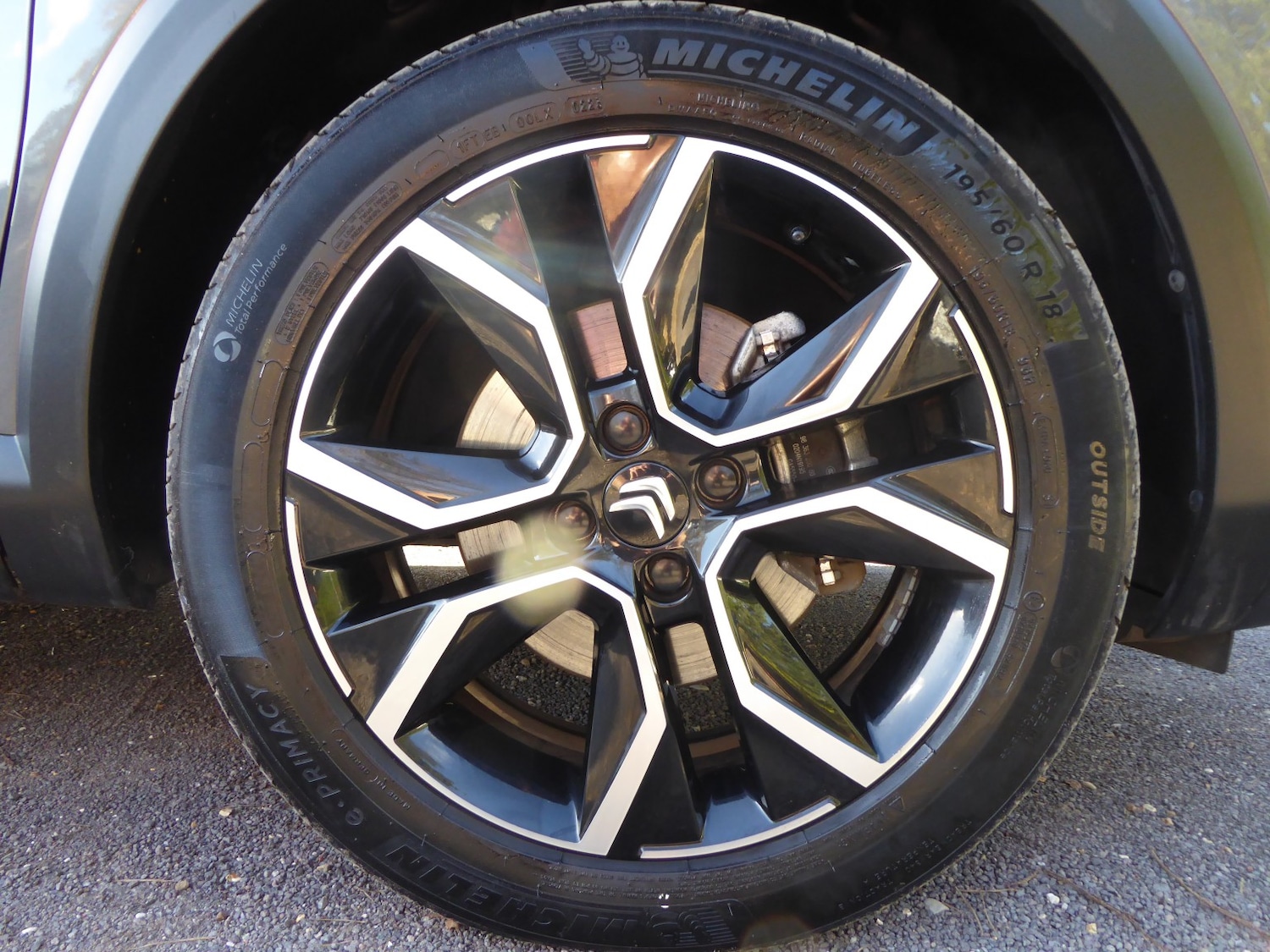 Used Citroen e-C4 2023 for sale - 76605692: Photo 38