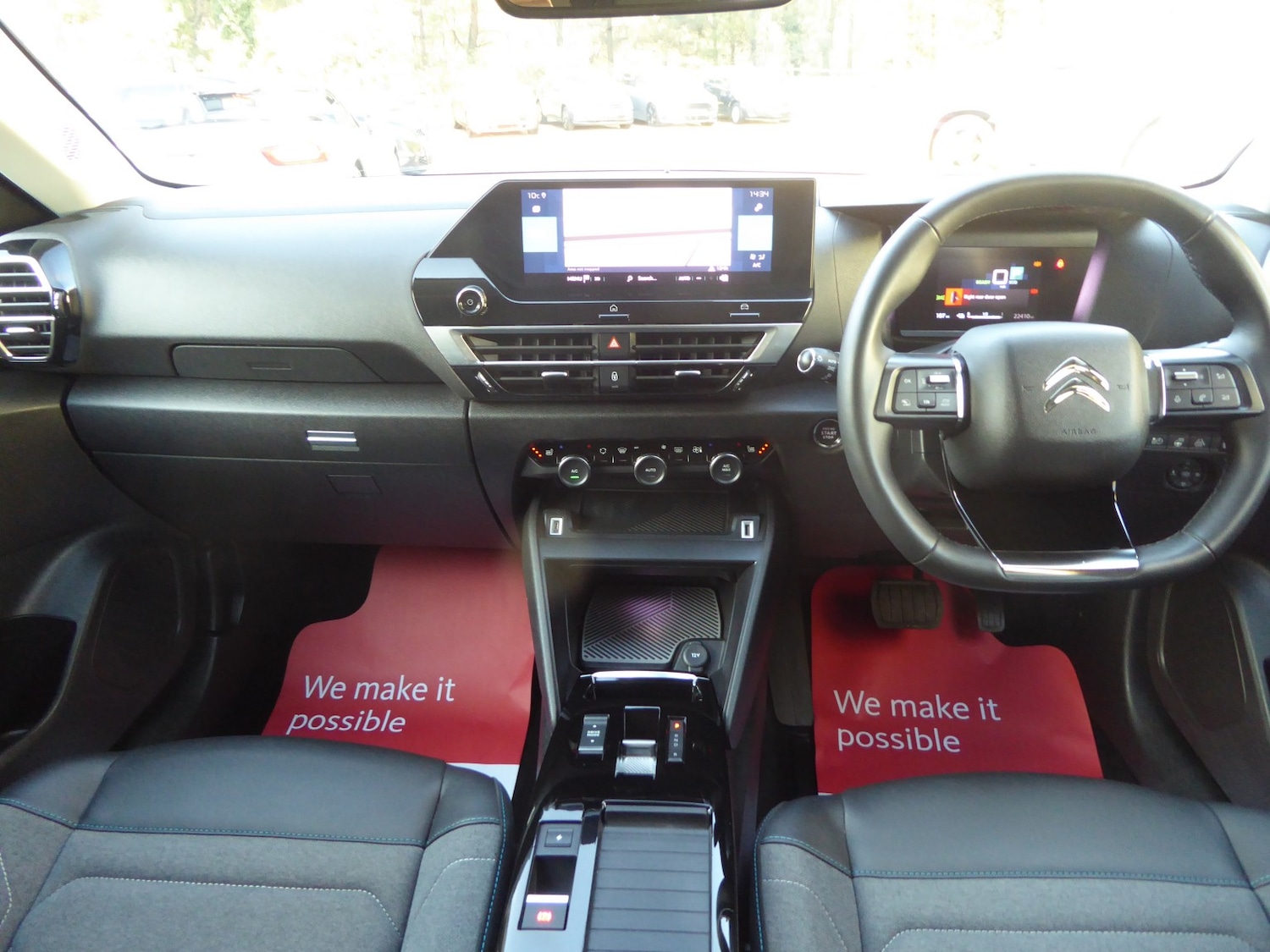 Used Citroen e-C4 2023 for sale - 76605692: Photo 9