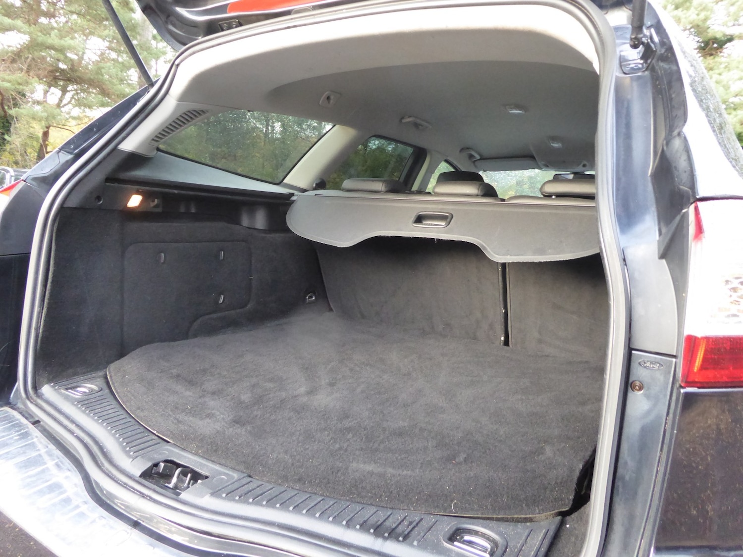 Used Ford Mondeo 2011 for sale - 76482961: Photo 14