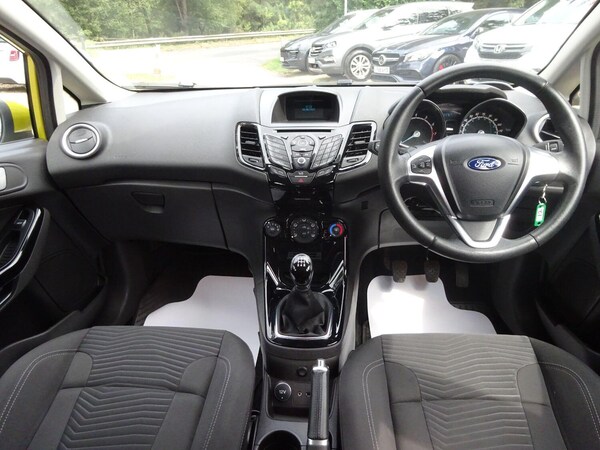 Used Ford Fiesta 2015 for sale - 75529923: Photo 9