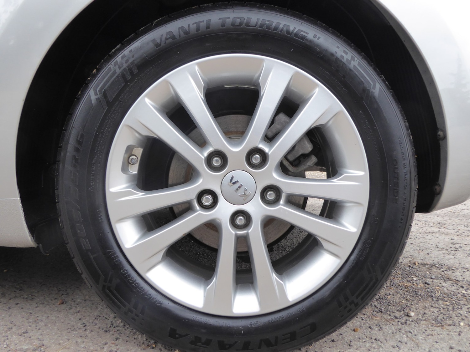 Used Kia Pro Ceed 2015 for sale - 76655972: Photo 29