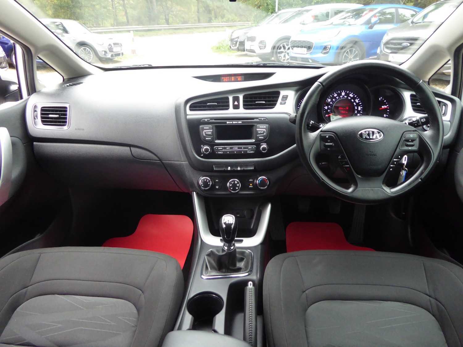 Used Kia Pro Ceed 2015 for sale - 76655972: Photo 9