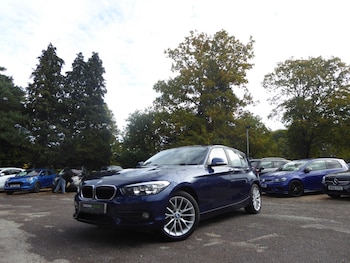 2017 - 1.5 118i Sport 5-door