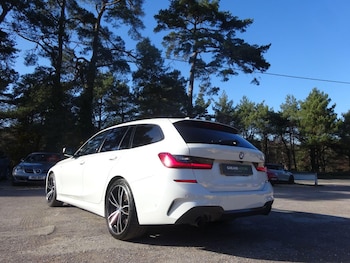 Used BMW 3 Series 2019 for sale - 75475493: Photo