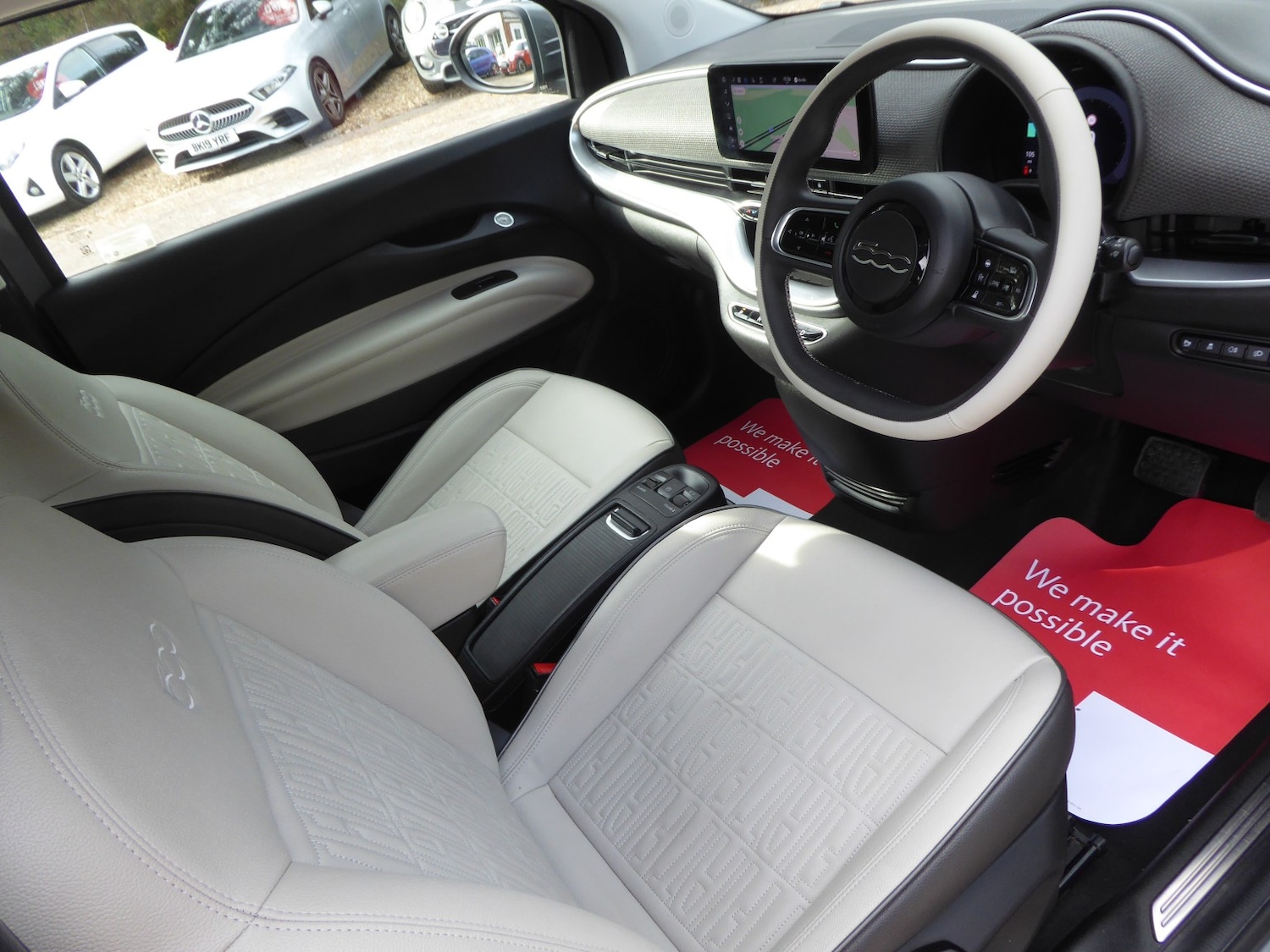 Used Fiat 500e 2021 for sale - 76347197: Photo 11