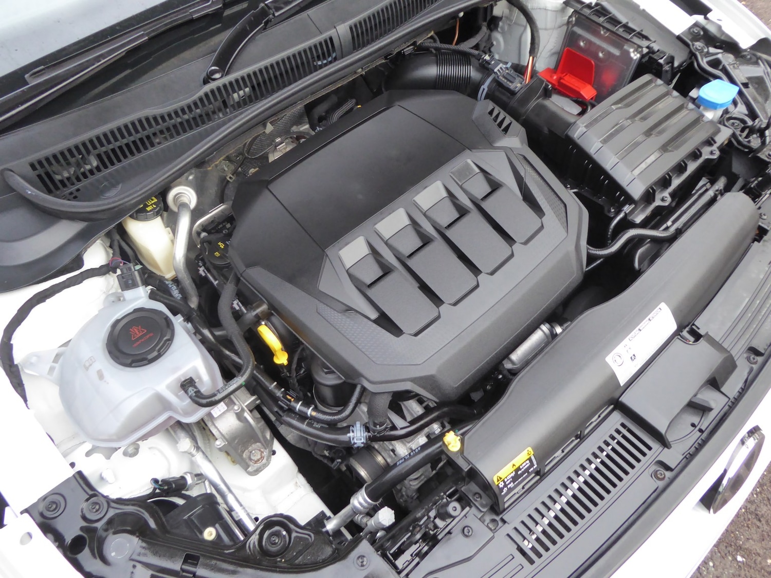 Used Volkswagen Polo 2020 for sale - 76482853: Photo 46