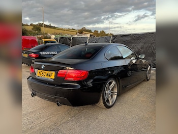 Used BMW 3 Series 2010 for sale - 76082708: Photo