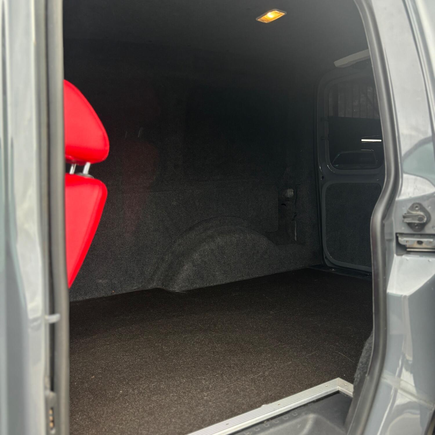 Used Volkswagen Caddy 2016 for sale - 77973771: Photo 17