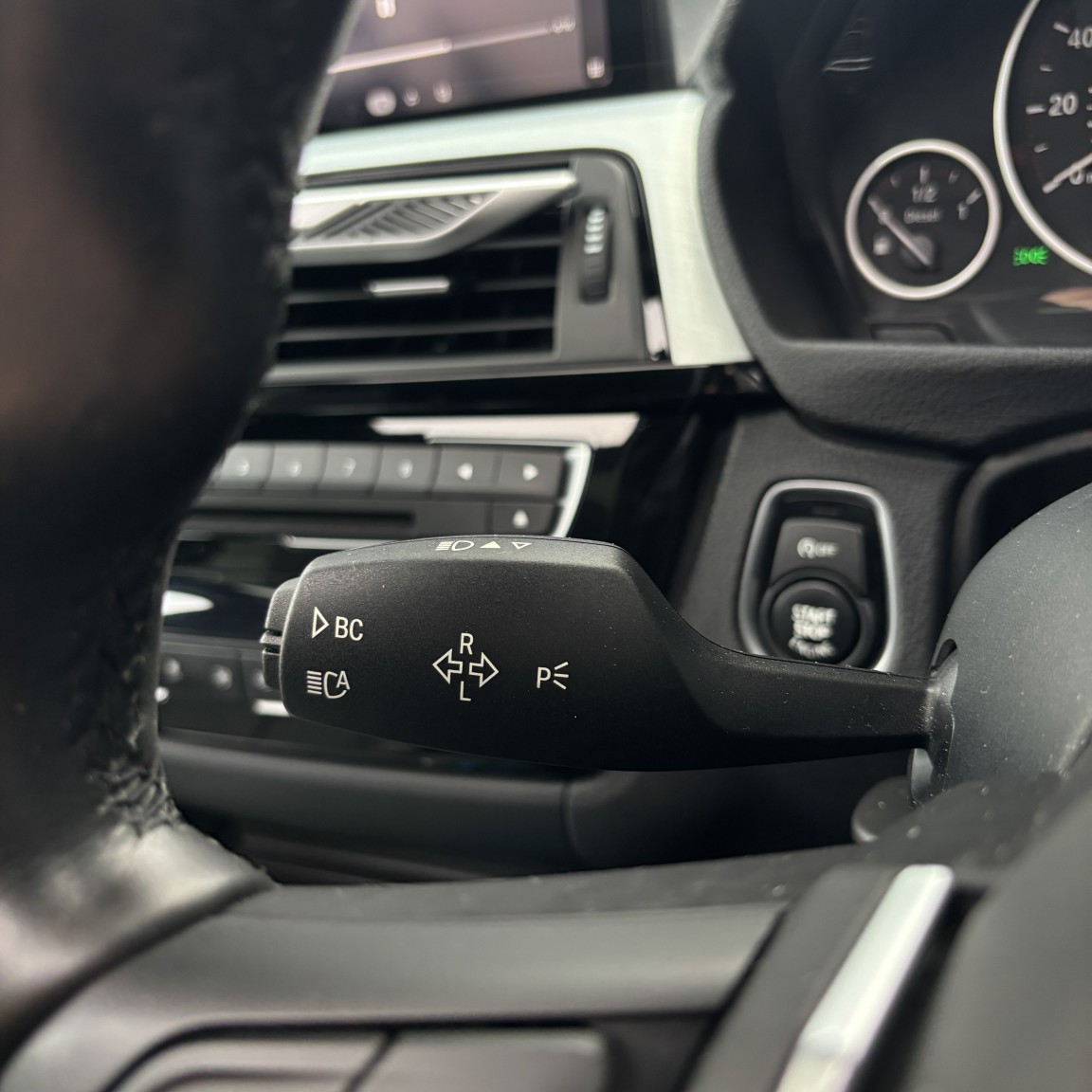 Used BMW 3 Series 2017 for sale - 76751824: Photo 23