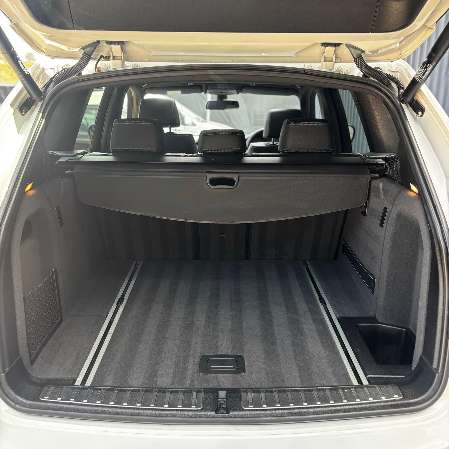 Vehicle 33