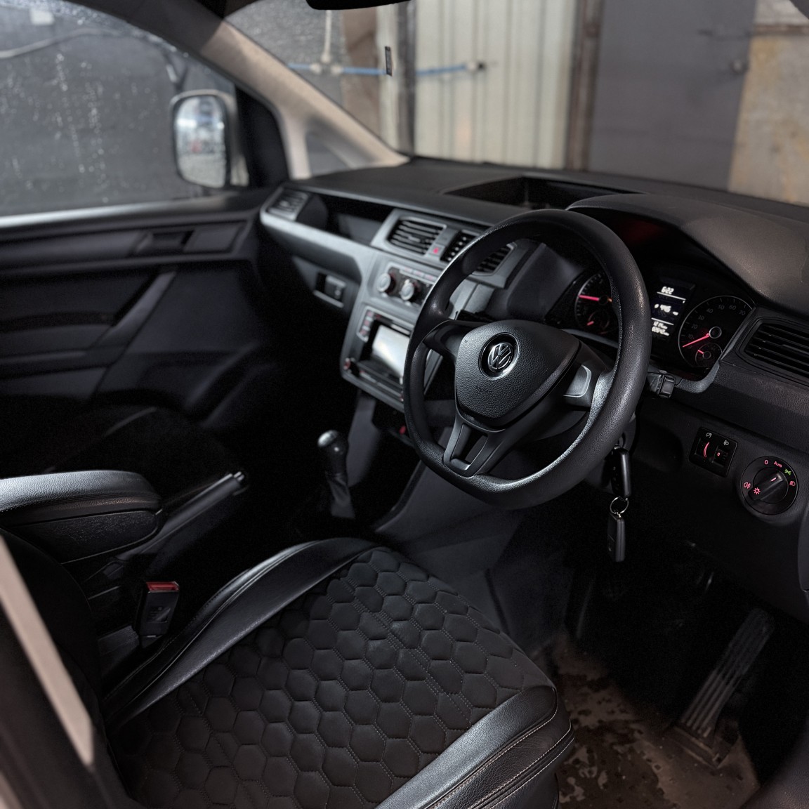 Used Volkswagen Caddy 2016 for sale - 77342693: Photo 4