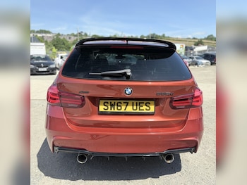 Used BMW 3 Series 2018 for sale - 79073571: Photo